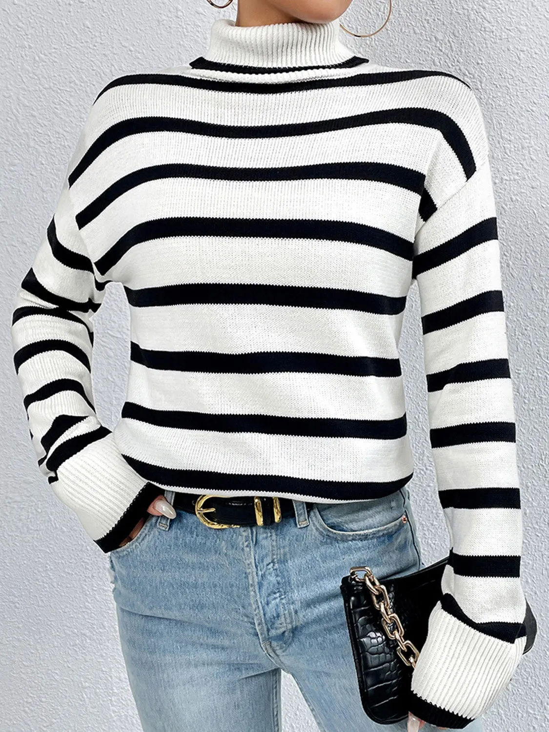 Striped Turtleneck Long Sleeve Sweater – Cozy and Stylish Knitwear for Fall & Winter